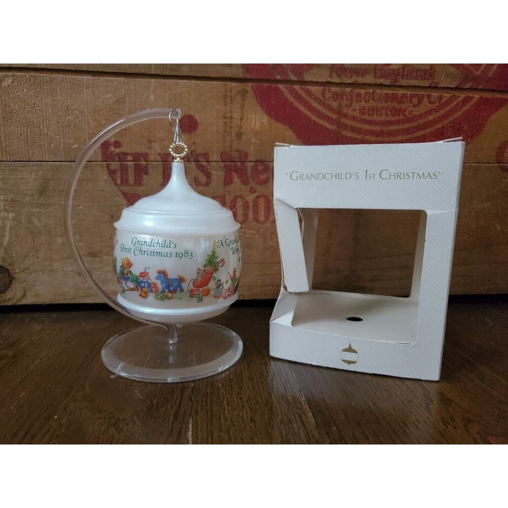 Vtg HALLMARK Keepsake 1983 Glass Ornament “Grandchild’s First Christmas” w/Box